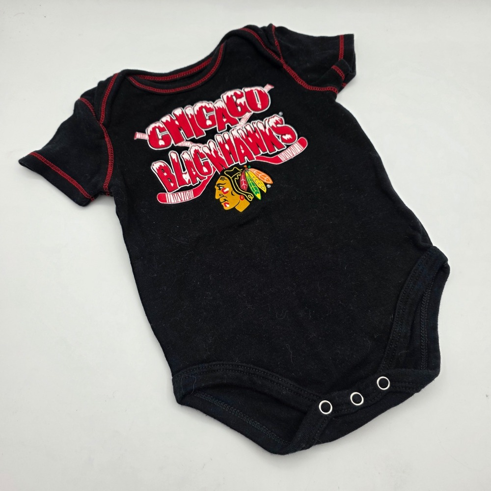 NHL Chicago Blackhawks Infant Bodysuit Black Red Contrast Stitch 6-9 Months